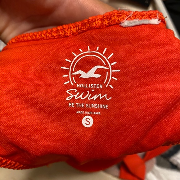 Hollister Coral cheeky swim bottoms - Picture 3 of 3